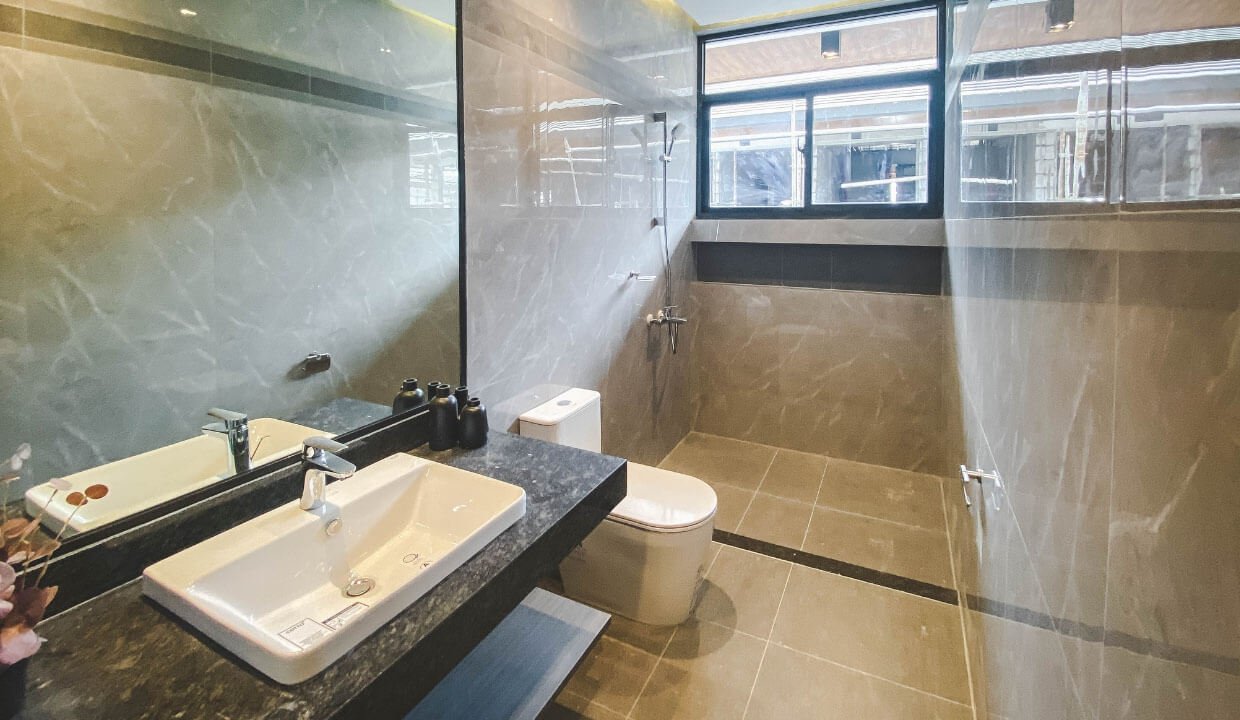 townhouse for sale in Sta Mesa Heights 008