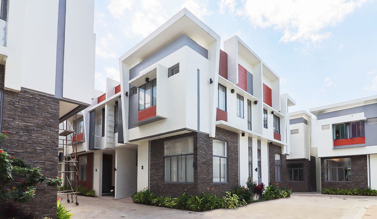 townhouse for sale near EDSA 019